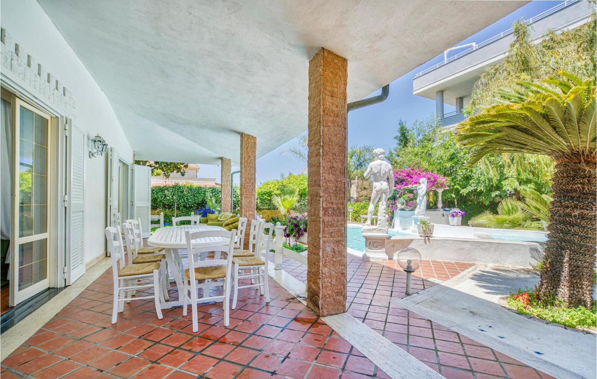 Beautiful Home In Fiumicino With Wifi Zewnętrze zdjęcie
